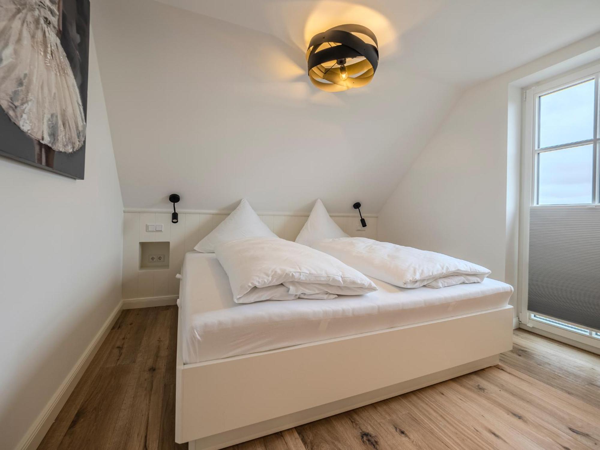 Strandgut 4 *